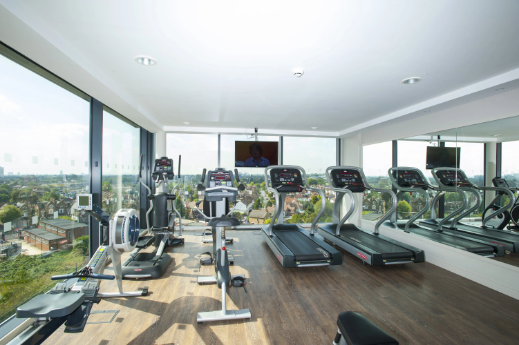 Holiday Inn London - West photo 19