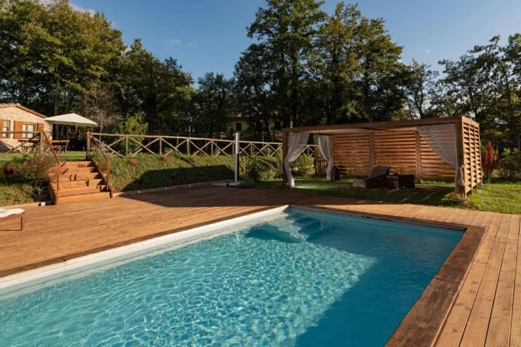 2 Bedrooms Cottage
