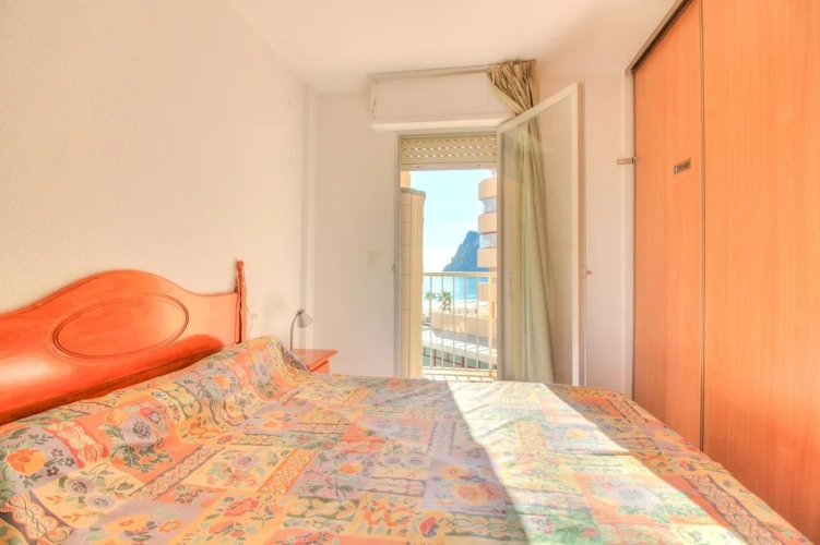 2 Bedrooms Apartment with sea view