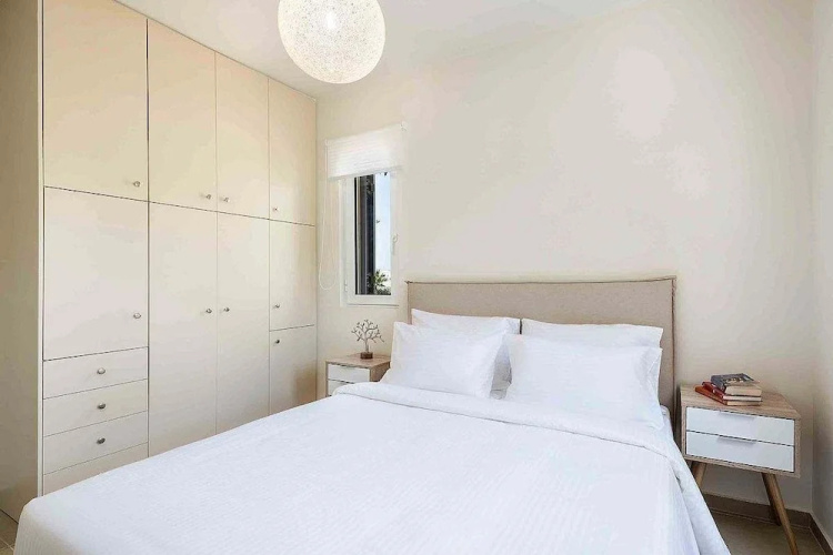 Resitour - Chania Aphrodite Beachfront