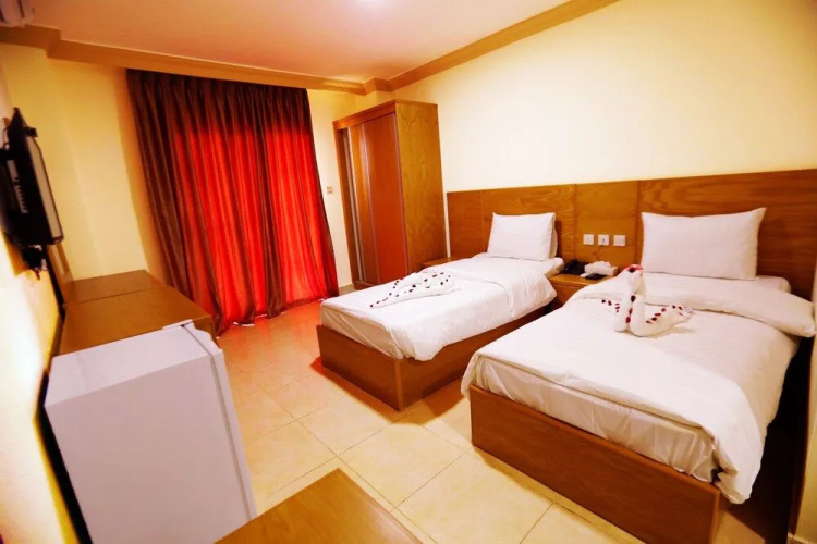 Jordan Flower Hotel