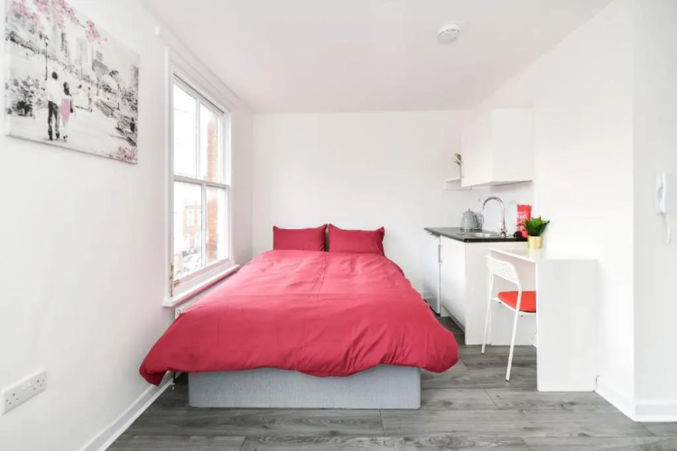 Waylen Street Suites