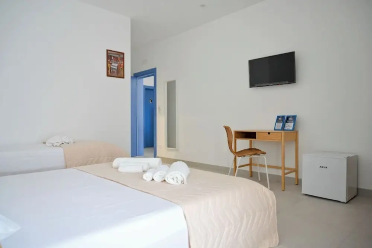Deluxe Quadruple room