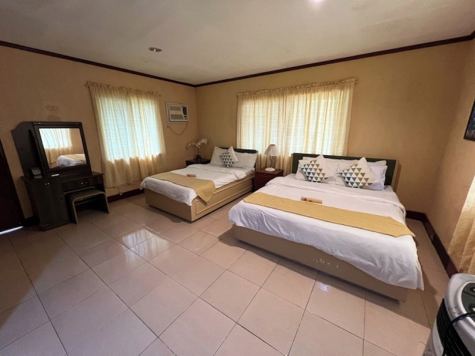Premier room