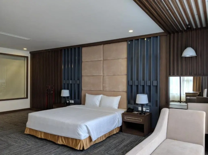 Executive Suite