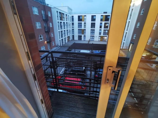 The Qube Apartments Sleeps 6 Parking