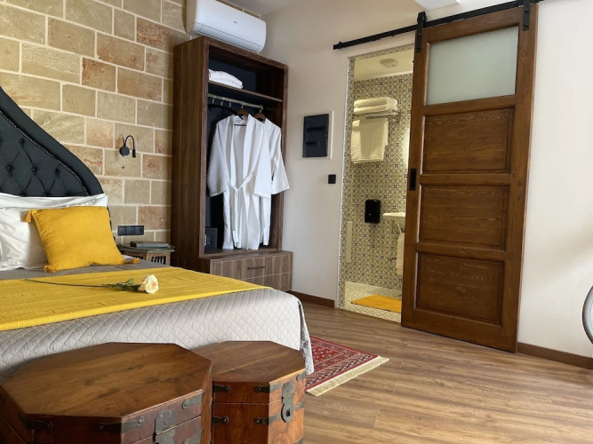 utopia luxury suites