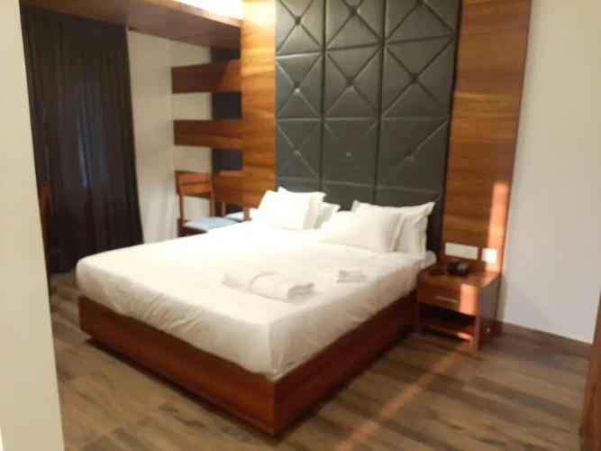 Double Suite