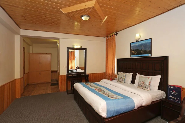 OYO 7008 Astha Cottage