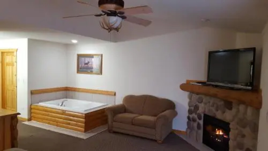 2BR Rustic Villa