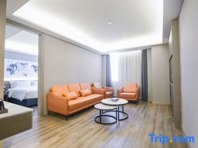 Deluxe Suite