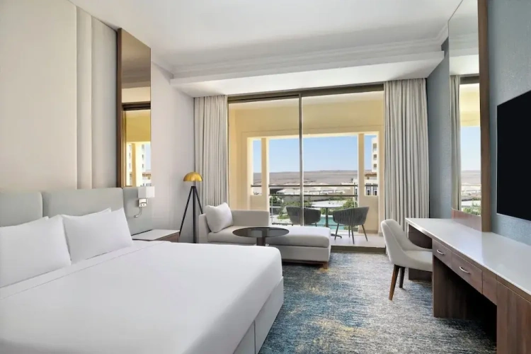 Deluxe Double room with pool view