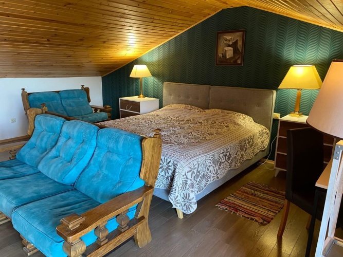 Premium Attic Suite