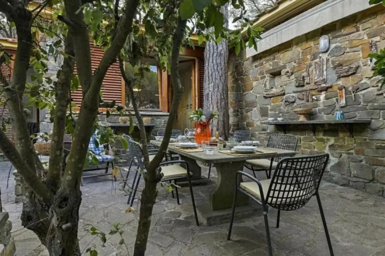 Villa Chris