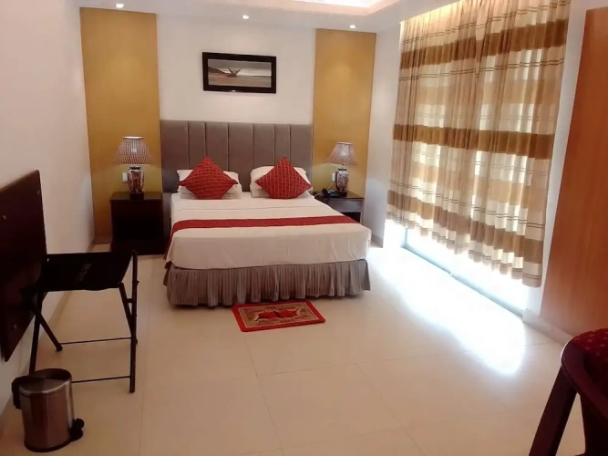 1 Bedroom Deluxe Double room with balcony