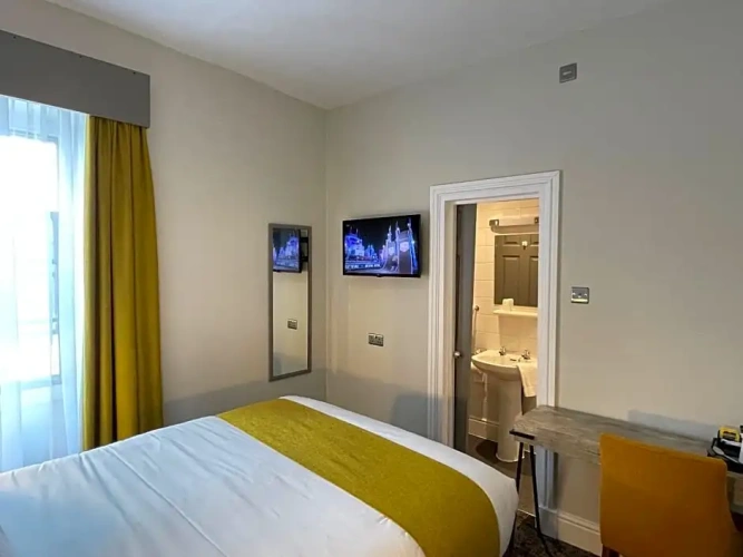 Standard Single room with view