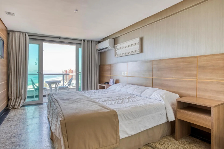 Royalty Barra Hotel