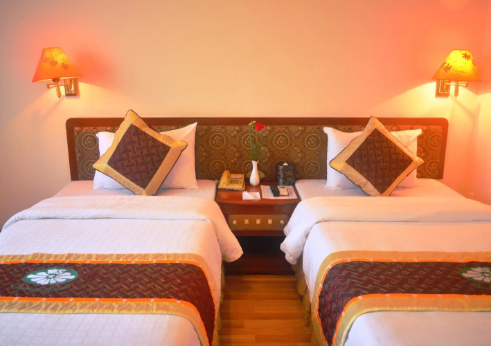 Central Hotel