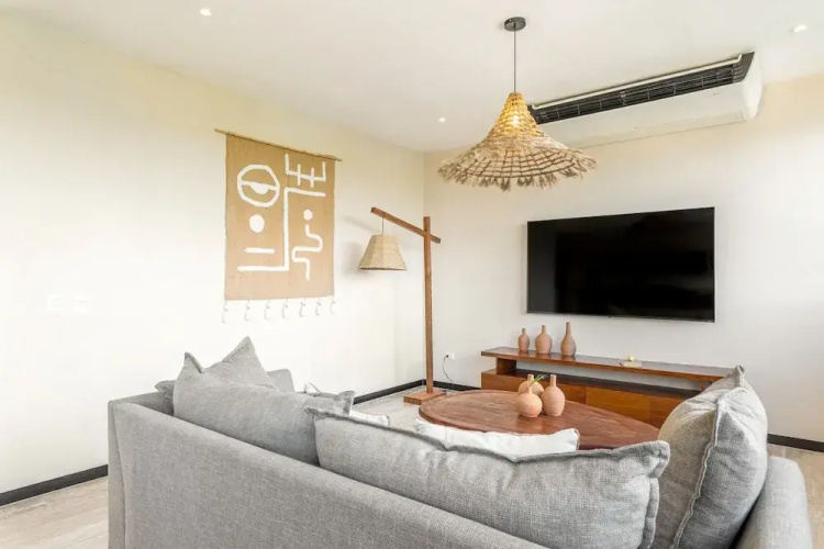 Extraordinary Penthouse, private rooftop and pool, capacity for 9 guests