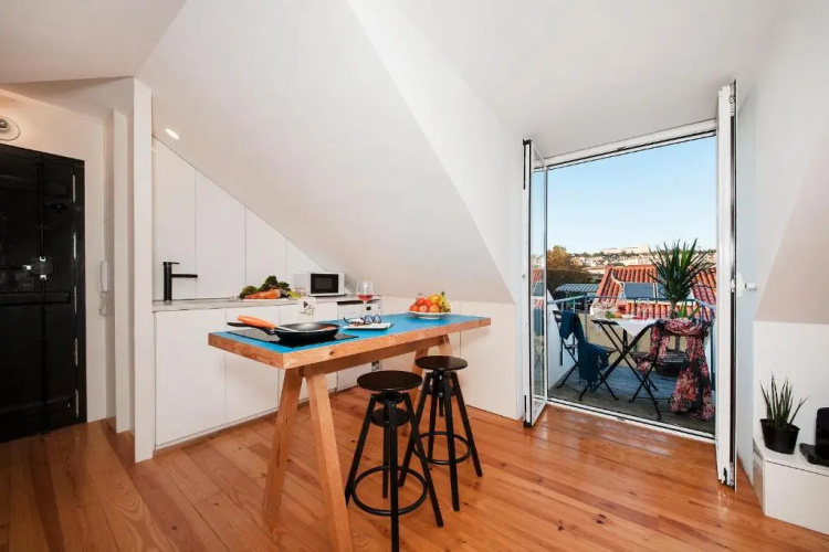 Belem Apartment with Terrace