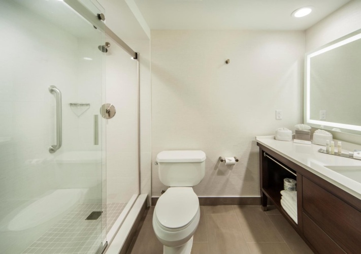 DoubleTree by Hilton Nanuet photo 10
