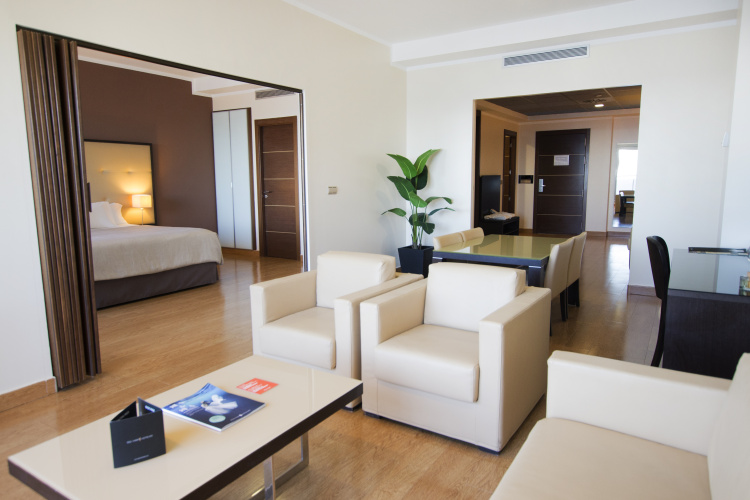 Gran Hotel Sol y Mar - The Unusual Hotel - Adults Only photo 8