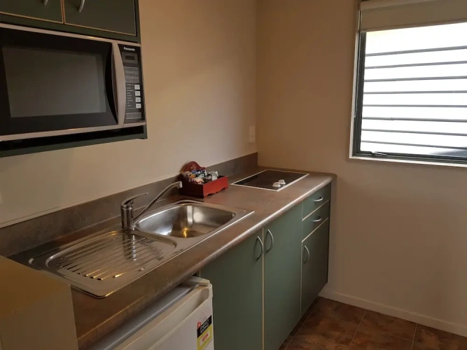 1 Bedroom Standard Suite