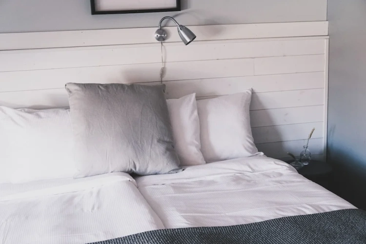 Standard Twin room with city view