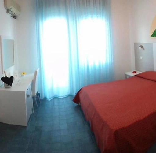 Standard Double room with balcony and with sea view