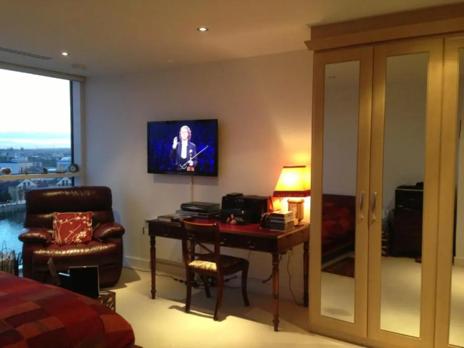 Excel Ex.Ctr.2 Bed Waterfront Penthouse