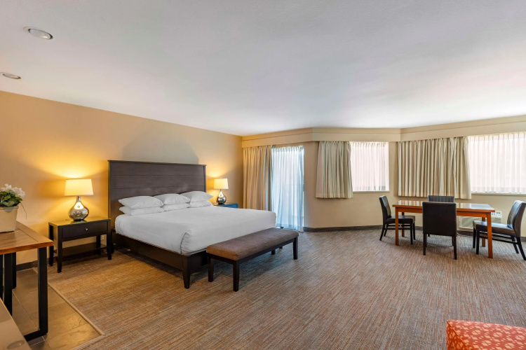 Best Western Plus Hood River Inn