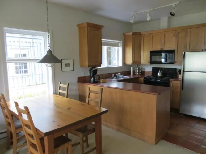 1 Bedroom Standard Double Suite with harbour view