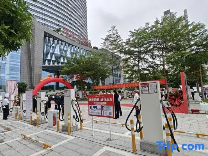 Guolong Hotel