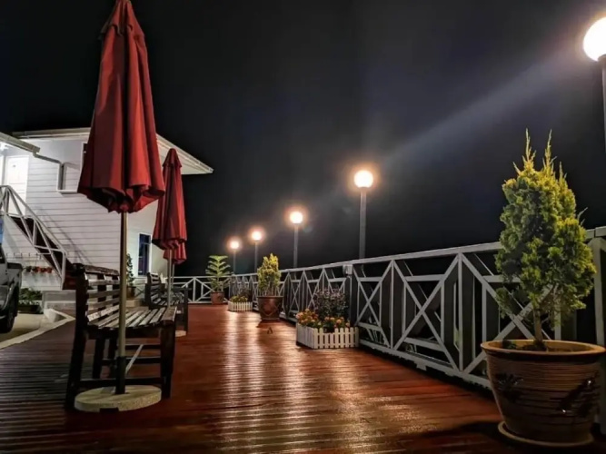 Bayu Senja Lodge