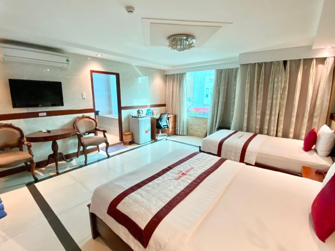 Standard Triple room