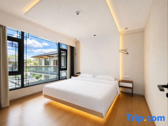 2 Bedrooms Suite
