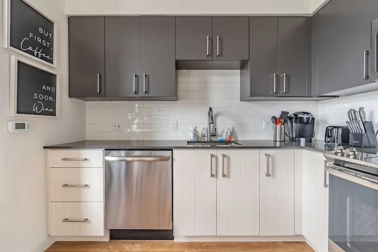 Business Double Apartment