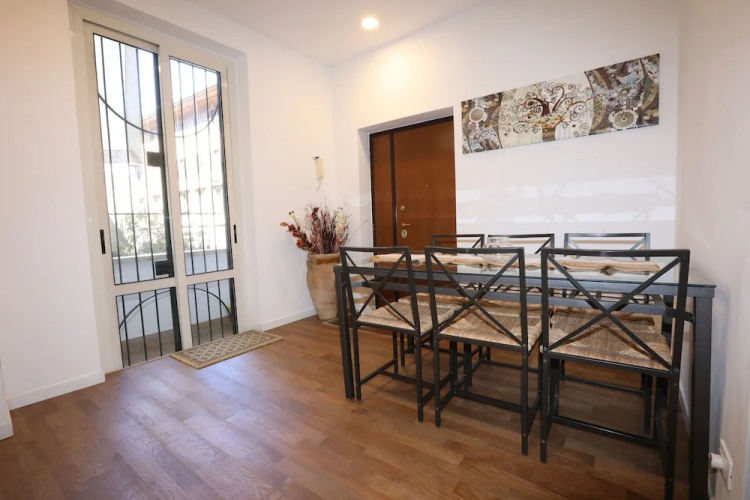 Unique Luxury Apartment and Rooms