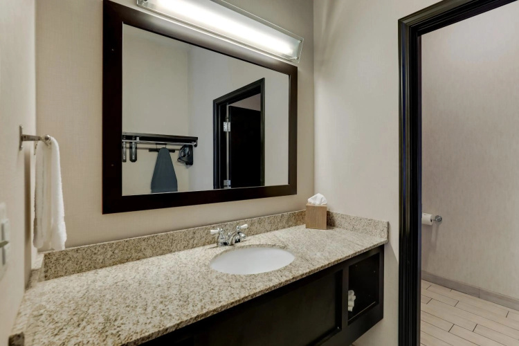 Stoney Creek Hotel - Conference Center photo 10