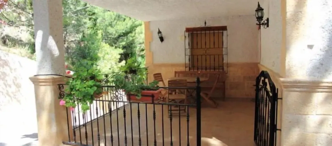 2 Bedrooms Apartment with balcony and with river view