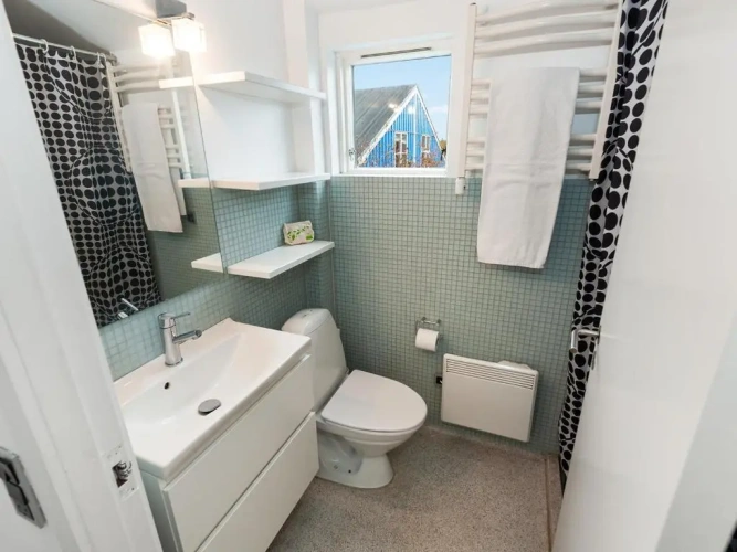 4 Bedrooms Standard Bungalow