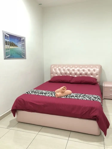 4 Bedrooms Cottage