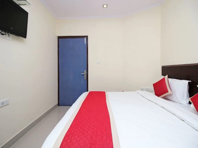 Hotel Chetram Elite
