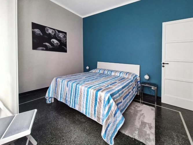 Redipuglia68 (vicino ospedale Gaslini e spiaggia)