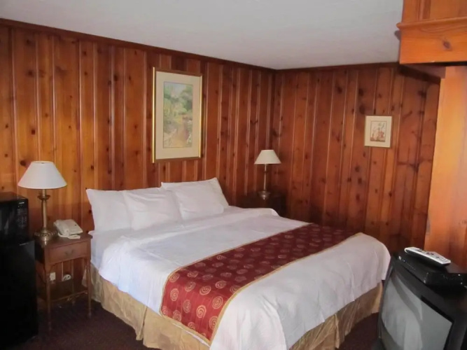 Hancock Motel