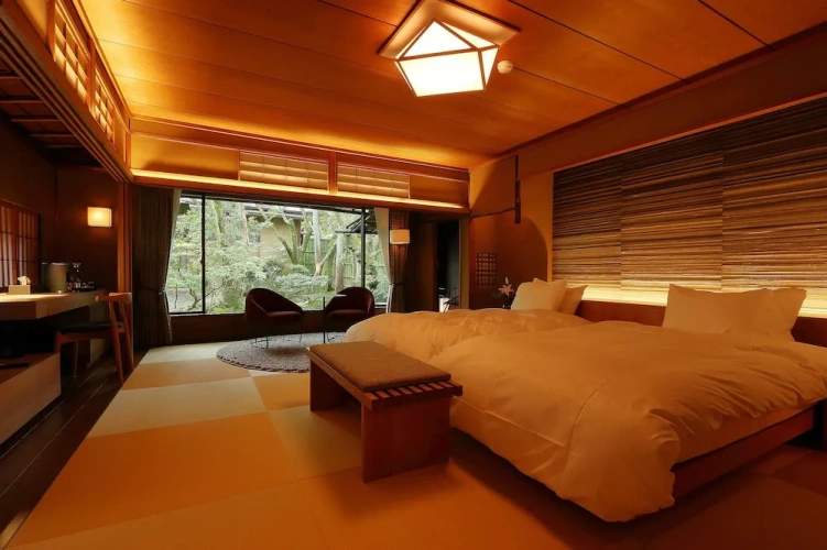 Luxury Suite with balcony