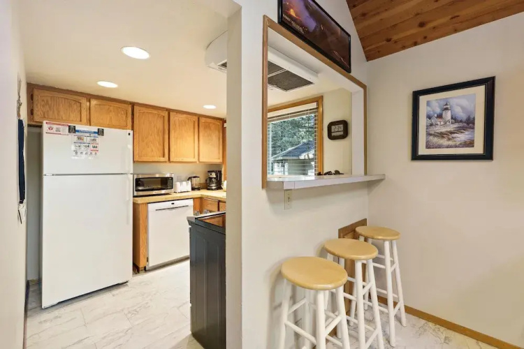 Sequoia 14 2 Bedroom Home