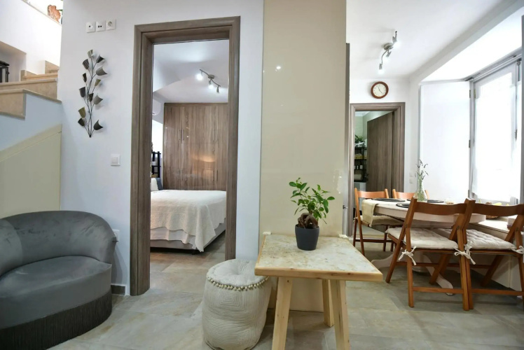 Agate Hydra luxury apartment