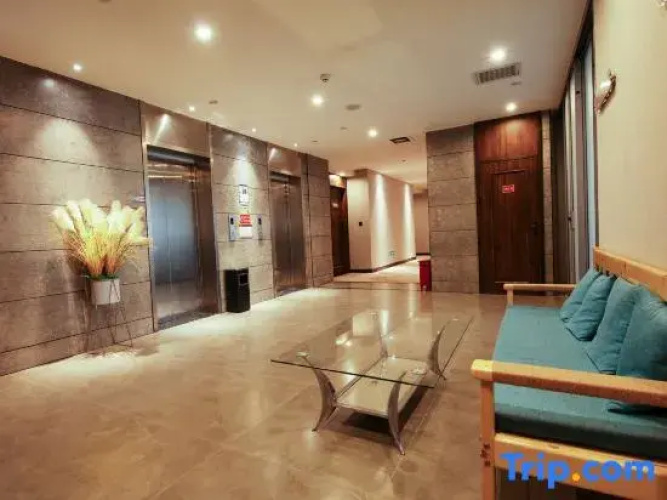 Nanyao Hotel (Yining Station)