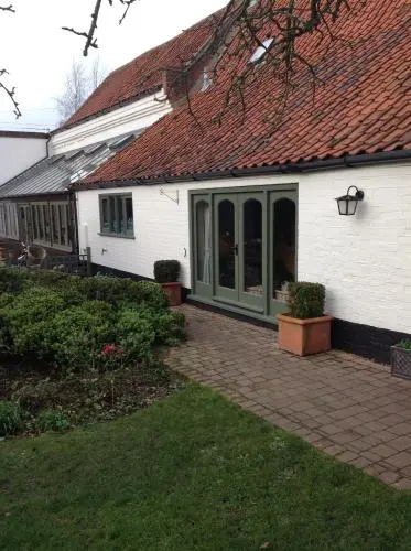 White House Farm